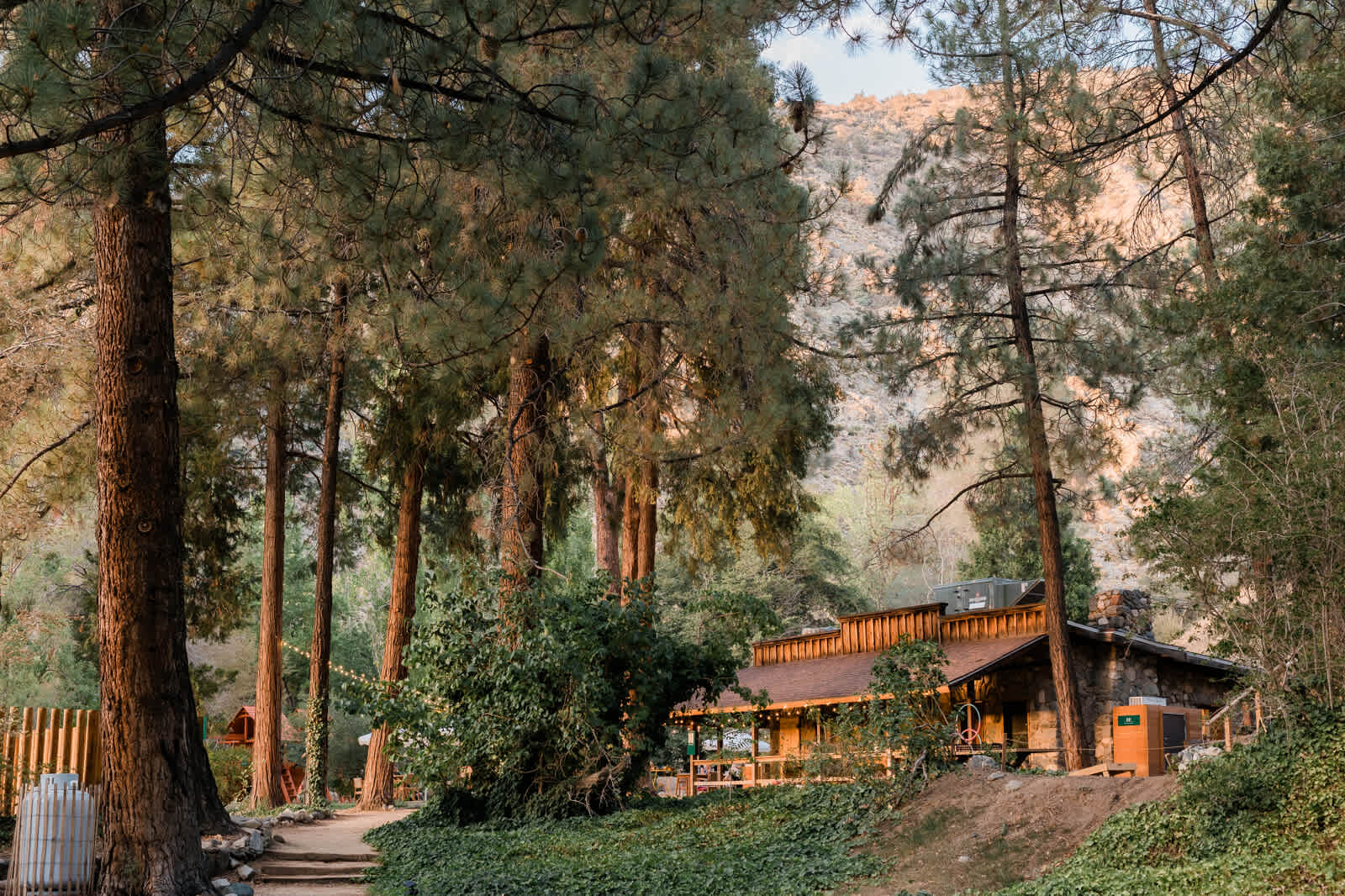 Huttopia Paradise Springs - Valyermo, California - glamping.directory