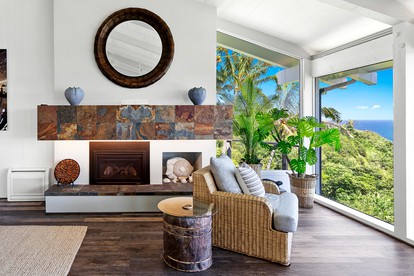 Incredible Luxury Retreat on Secluded Estate with Ocean Views and Deck in North Kauai, Hawaii - Princeville, Hawaii - glamping.directory