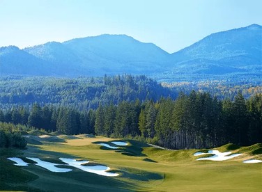 Pet-Friendly Getaway with a Hot Tub on a Stunning Resort in Cle Elum, Washington - Cle Elum, Washington - glamping.directory