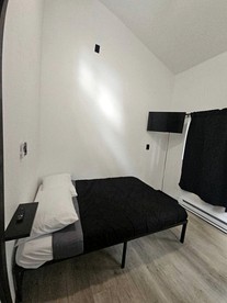 Peaceful Cozy Cabin Stay With Play Area Close To River For Fishing And Easy Outdoor Fun in Houston, Alaska - Houston, Alaska - glamping.directory