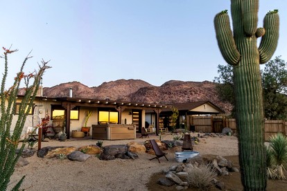 Spectacular Desert Cottage with Sauna and Jacuzzi in California - glamping.directory