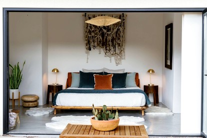 Spectacular Desert Cottage with Sauna and Jacuzzi in California - Joshua Tree, California - glamping.directory