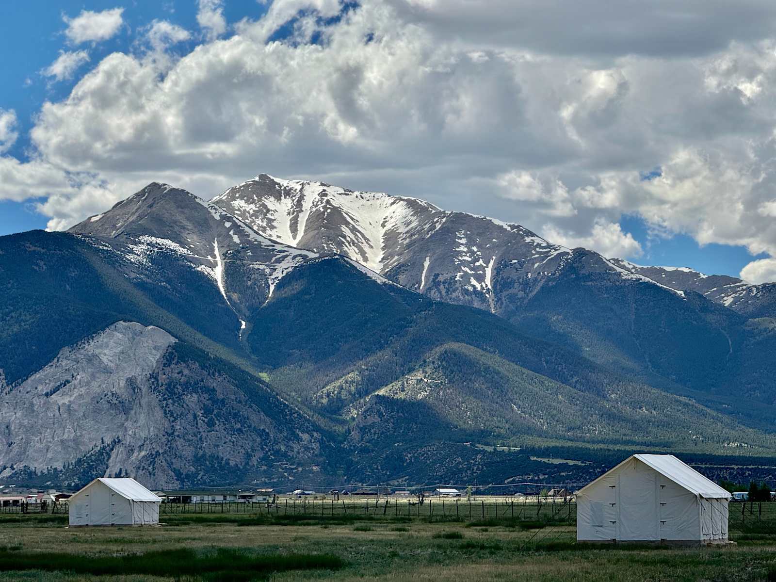 Collegiate Peaks Ranch - glamping.directory