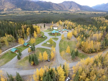 Secluded Rustic Wilderness Lodge & Cabin Retreat with Private Lake, Sauna & Adventure Trails near Tok, Alaska - Tok, Alaska - glamping.directory