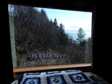 Rustic Cabin Rental with Gorgeous Bay Views in Homer, Alaska - Homer, Alaska - glamping.directory