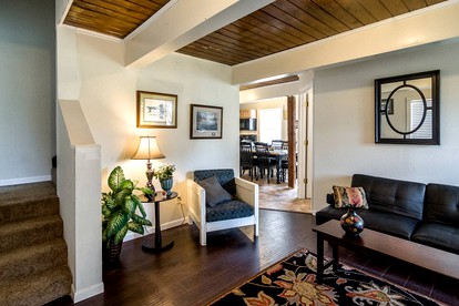 Incredible Nacogdoches Cabin Rentals Ideal for Large Group Getaways in Texas - Nacogdoches, Texas - glamping.directory
