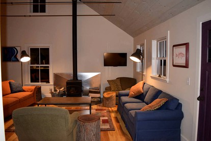 Spacious and Secluded Cabin Perfect for Winter in Huntington, Vermont - Huntington, Vermont - glamping.directory