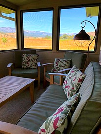 Comfortable Vacation Rental for a Fishing Getaway on the Bitterroot River, Montana - Darby, Montana - glamping.directory
