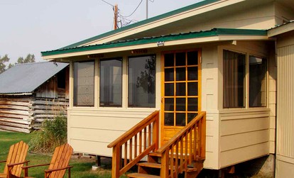 Comfortable Vacation Rental for a Fishing Getaway on the Bitterroot River, Montana - glamping.directory