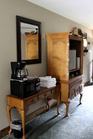 Creekside Cabin Rental Perfect for Families near Guntersville Lake, Alabama - Union Grove, Alabama - glamping.directory