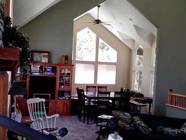 Deluxe Five-Bedroom Lodge Rental in Pine Mountain Club, California - Pine Mountain Club, California - glamping.directory