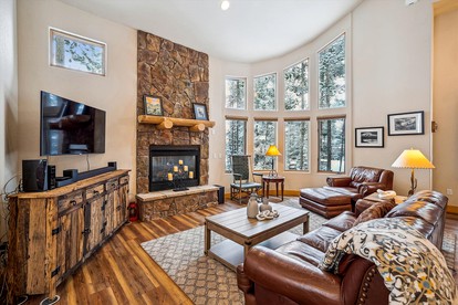 Cozy and Fully-Equpiied Cabin Ideal For a Family Trip to the Snowy Ski Slopes of Frisco, Colorado - Frisco, Colorado - glamping.directory