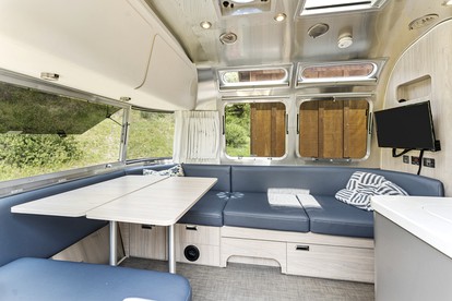 Fully-Equipped Airstream Rental for Glamping in Chelan, Washington - Chelan, Washington - glamping.directory