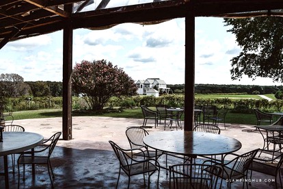 Charming Athens Accommodation Perfect for Romantic Getaways in Texas - Athens, Texas - glamping.directory