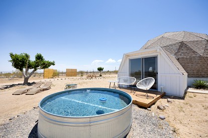 Escape to Inspiration: Discover the Enchanting Mojave Dome – Your Creative Respite in California! - Landers, California - glamping.directory