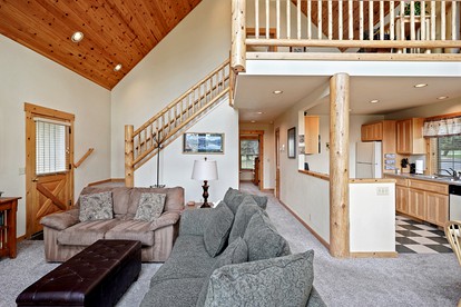 Marvelous Family-Friendly Cabin in Redmond, Oregon - Perfect Glamping Destination for Golf Enthusiasts - Redmond, Oregon - glamping.directory
