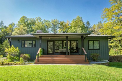 Charming Pet-Friendly Getaway with Deck & Nature Views in East Meredith, New York - glamping.directory
