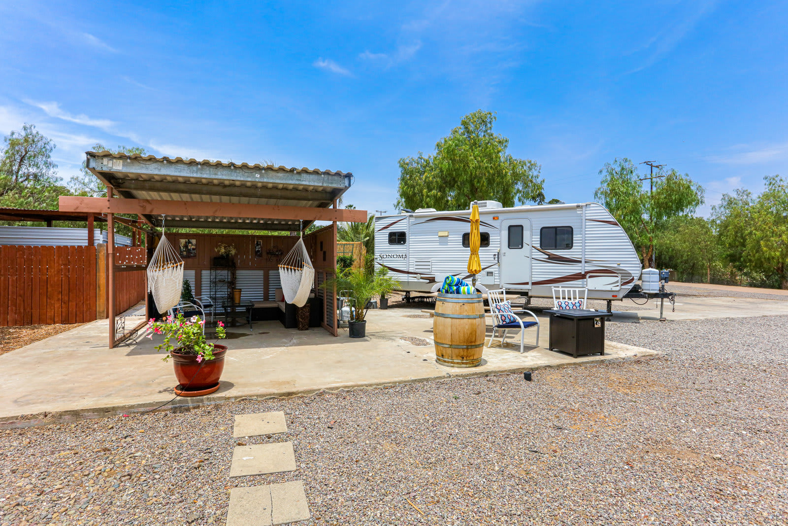 Ramona Wine Country Tiny Cabin - San Diego Country Estates, California - glamping.directory