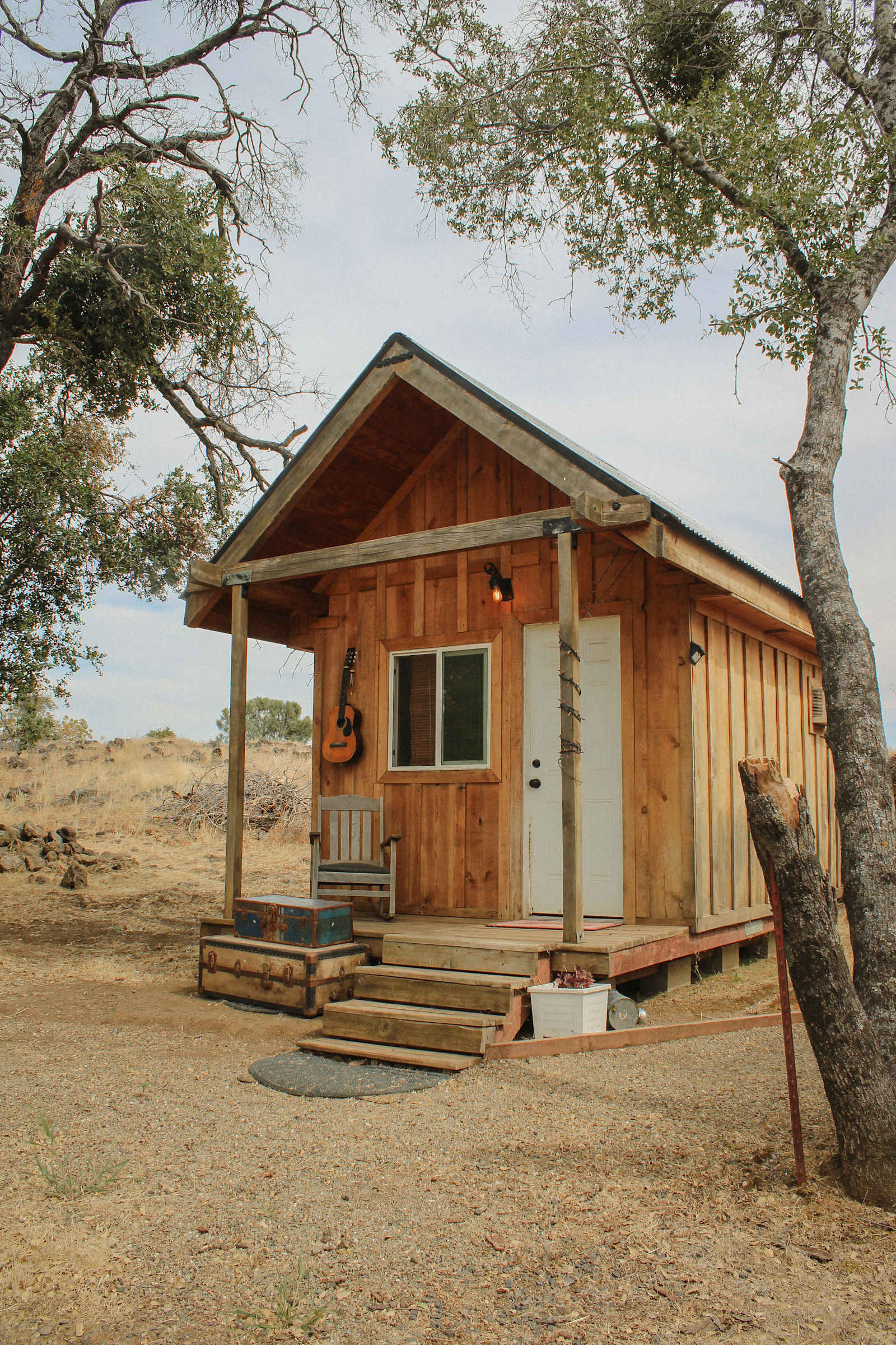 Gold Wall Ranch & Vineyard - glamping.directory