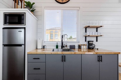 Chill Out in Style: Tiny Home Paradise with Hot Tub in Apple Valley - Apple Valley, Utah - glamping.directory