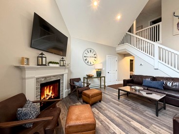 Gorgeous Riverfront Cabin with Games in North Conway, New Hampshire - glamping.directory