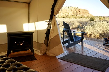 Outdoor Glamping Getaway to Enjoy Unique Sunsets near Zion National Park in Utah - Kanab, Utah - glamping.directory