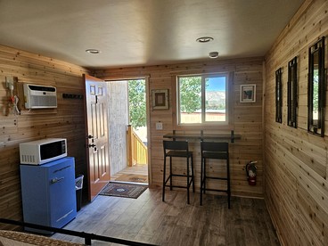 Quaint and Rustic Cabin with Views of the Upper Escalante River Corridor Canyon, Escalante, Utah - Escalante, Utah - glamping.directory