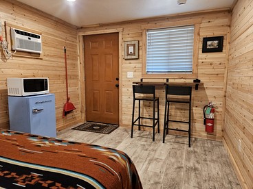 Quaint and Rustic Cabin with Views of the Upper Escalante River Corridor Canyon, Escalante, Utah - Escalante, Utah - glamping.directory
