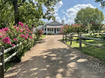 Secluded Country Cabin Rental with Beautiful Garden Space near Fayetteville, Arkansas - glamping.directory