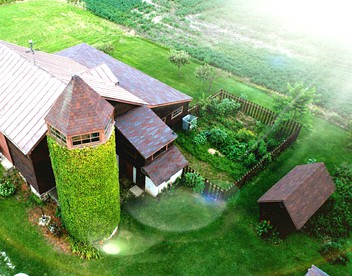 Unique Tower Vacation Rental on Farmland near Waukesha, Wisconsin - glamping.directory