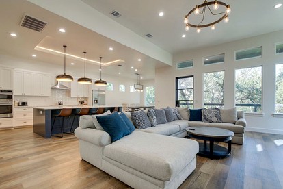 Luminous Vacation Rental with Fire Pit in Kingsland, Texas - Kingsland, Texas - glamping.directory