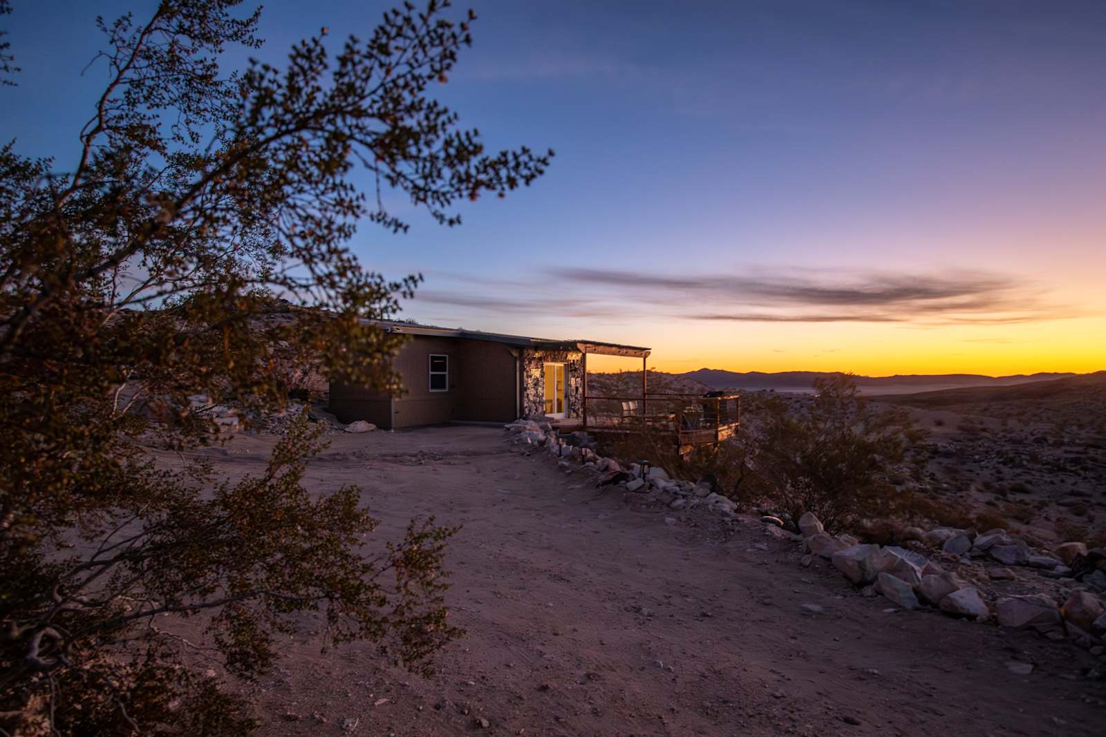 Coyote Hideaway | WOW view✨ - Joshua Tree, California - glamping.directory