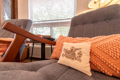 Quaint Treehouse for Glamping in Waco, Texas - Elm Mott, Texas - glamping.directory