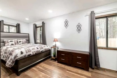 Your Mountain Oasis: Cabin with Hot Tub in Sugarloaf, California - Big Bear, California - glamping.directory