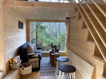 Stunning Tiny House in Nature Perfect for Luxury Camping in Hiawassee, Georgia - Hiawassee, Georgia - glamping.directory