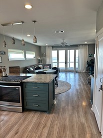 Luxury Bayfront Escape with Hot Tub & Fireplaces in Bacliff, Texas - Bacliff, Texas - glamping.directory