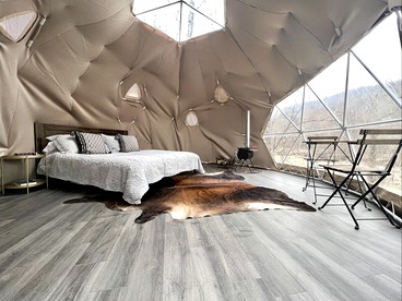 Cozy Domes Overlooking the Watauga River for a Romantic North Carolina Getaway - Banner Elk, North Carolina - glamping.directory