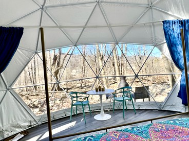 Cozy Domes Overlooking the Watauga River for a Romantic North Carolina Getaway - Banner Elk, North Carolina - glamping.directory