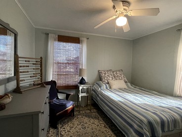 Heavenly Cottage with Screened Porch and Sea Views in Buxton, North Carolina - Buxton, North Carolina - glamping.directory