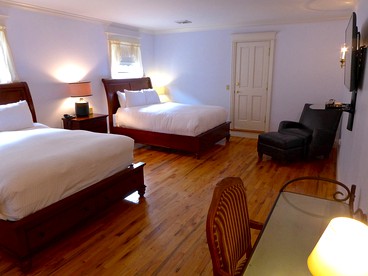 Relaxing Suite Rental on Luxury Ranch near Fly Creek, New York - Fly Creek, New York - glamping.directory