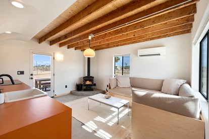 Modern Design Cabin with Fire Pit and Picnic Space in Yucca Valley, California - Yucca Valley, California - glamping.directory