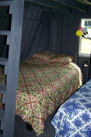 Spacious Farm Cabin in Gallatin, Tennessee – Huge Deck, 46 Acres & Country Breakfast - Lebanon, Tennessee - glamping.directory