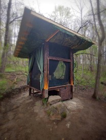 Off-Grid Huts Surrounded by Nature in Indiana - West Baden Springs, Indiana - glamping.directory