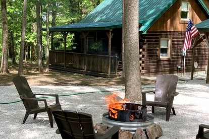 Rural Family Cabin Nestled Among Nature in Indiana - glamping.directory