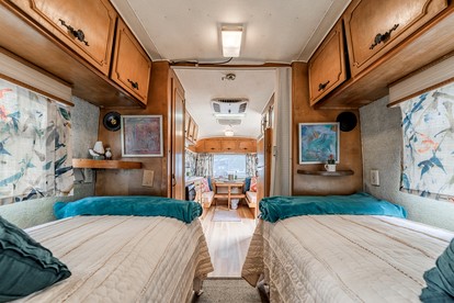 Fabulous Cozy Airstream Perfect for a Small Family Unique Escape in Texas - Spicewood, Texas - glamping.directory