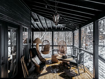 Secluded Cabin in the Woods in Monteagle, Tennessee - Monteagle, Tennessee - glamping.directory