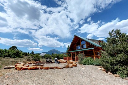 Western Town Retreat in Monticello, Utah - glamping.directory