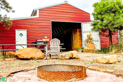 Western Town Retreat in Monticello, Utah - Monticello, Utah - glamping.directory