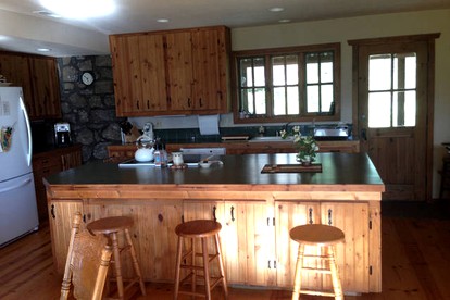 Charming Log Cabin Rental with Outdoor Grill near Gifford Pinchot National Forest - Trout Lake, Washington - glamping.directory