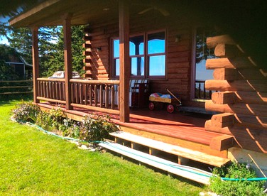 Fantastic Lakeside Log Cabin Rental for Six in Cedar River, Michigan - Cedar River, Michigan - glamping.directory